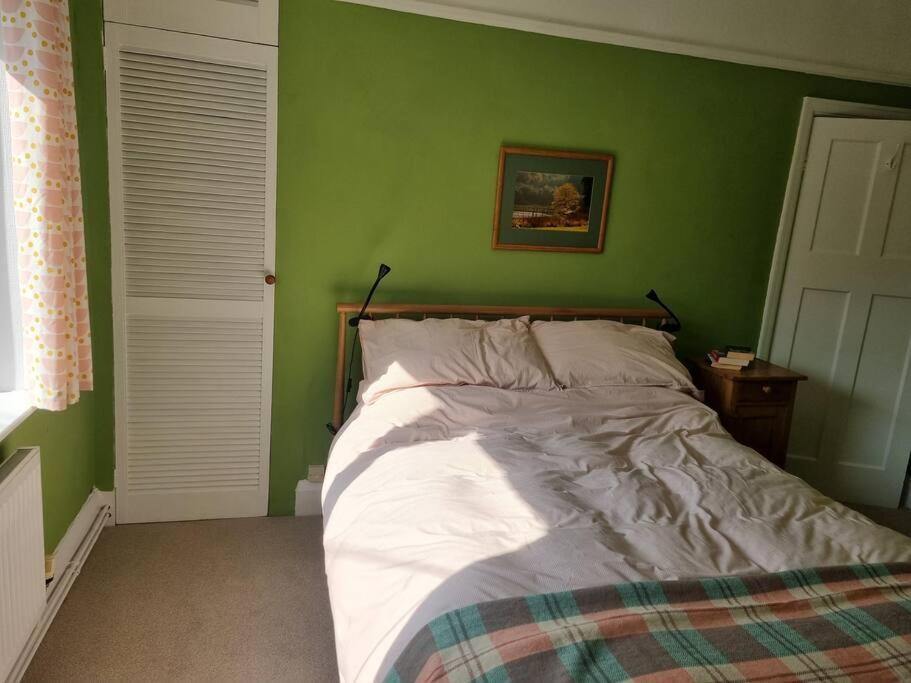 Cheerful Two Bedroom Cottage In The Forest Of Dean Lydbrook Eksteriør bilde