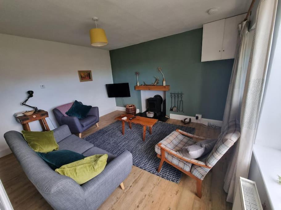 Cheerful Two Bedroom Cottage In The Forest Of Dean Lydbrook Eksteriør bilde