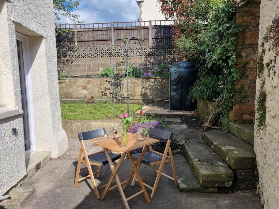 Cheerful Two Bedroom Cottage In The Forest Of Dean Lydbrook Eksteriør bilde