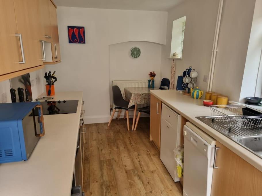 Cheerful Two Bedroom Cottage In The Forest Of Dean Lydbrook Eksteriør bilde